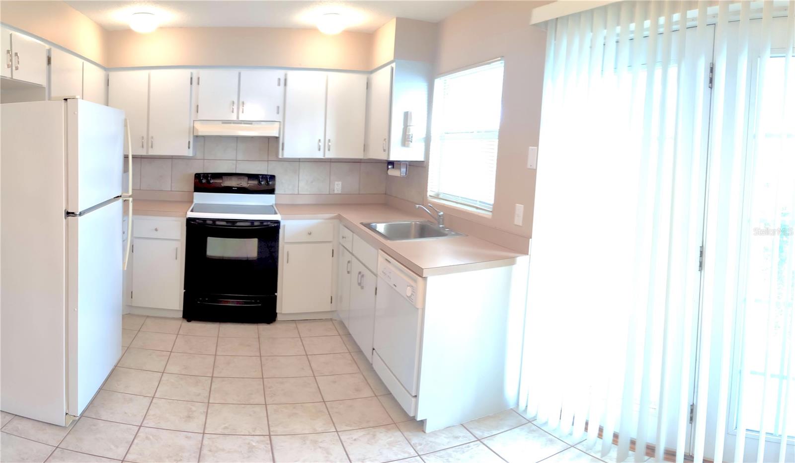 835 N GRANDVIEW AVE, DAYTONA BEACH, FL, 32118