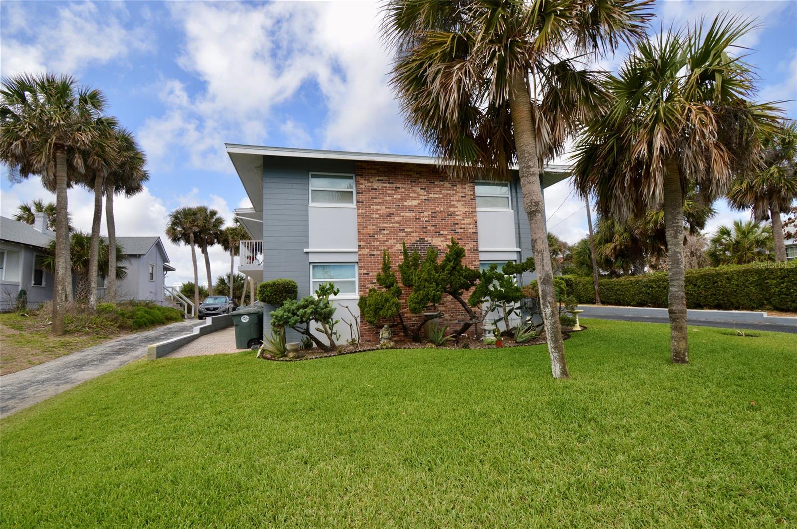 835 N GRANDVIEW AVE, DAYTONA BEACH, FL, 32118