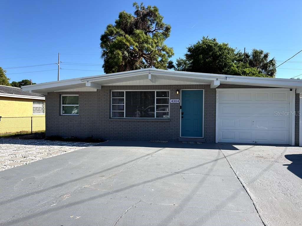 4304 W ARCH ST, TAMPA, FL, 33607