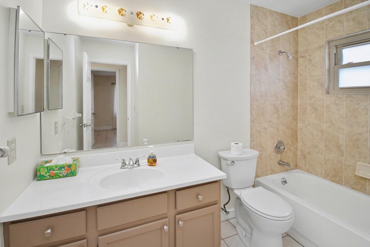 4226 LUZON WAY, SARASOTA, FL, 34241
