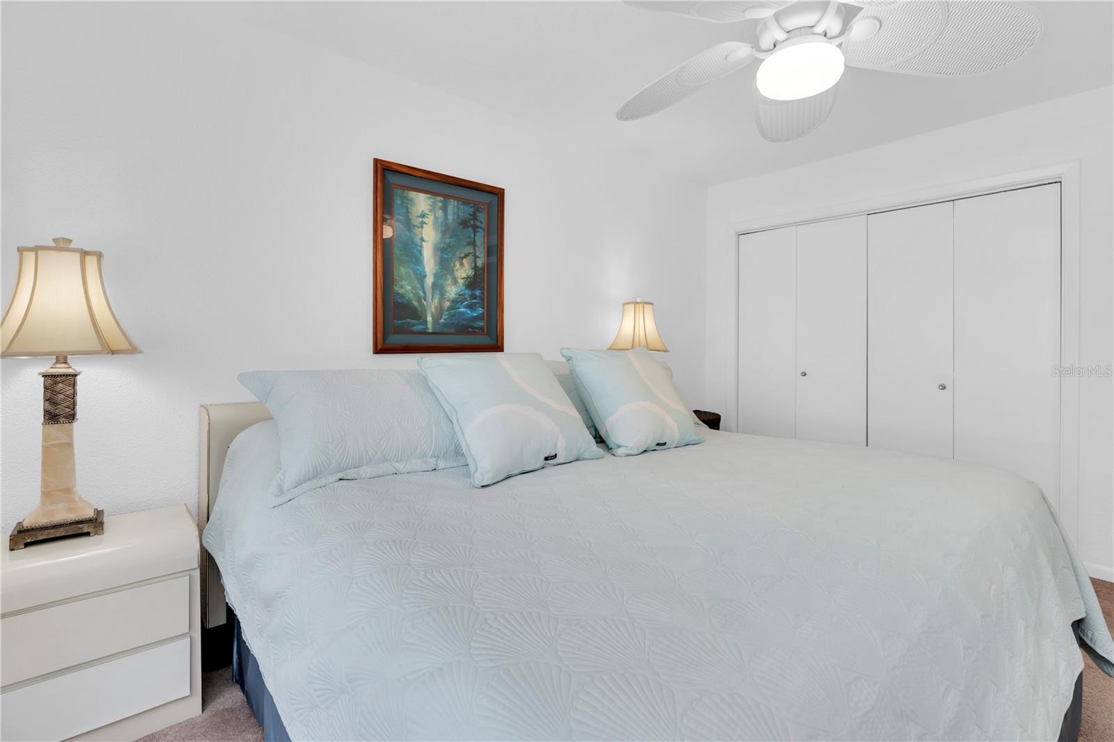10365 PARADISE BLVD #4, TREASURE ISLAND, FL, 33706