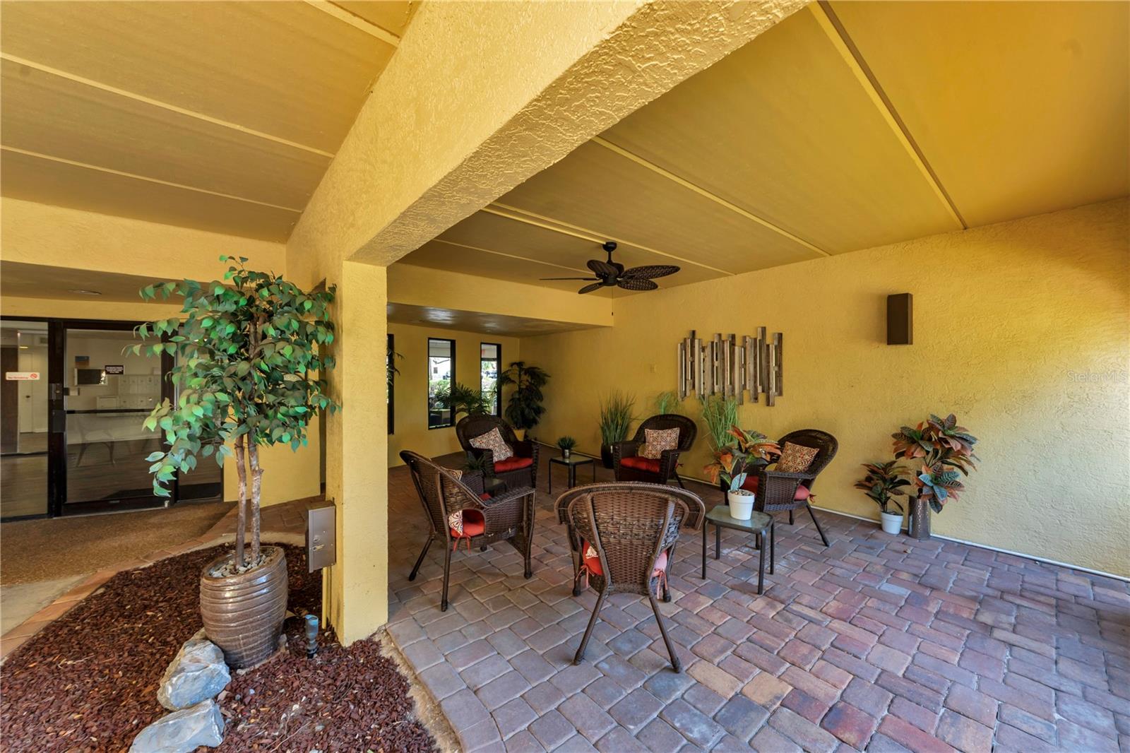 5849 PARK ST N #202, ST PETERSBURG, FL, 33709