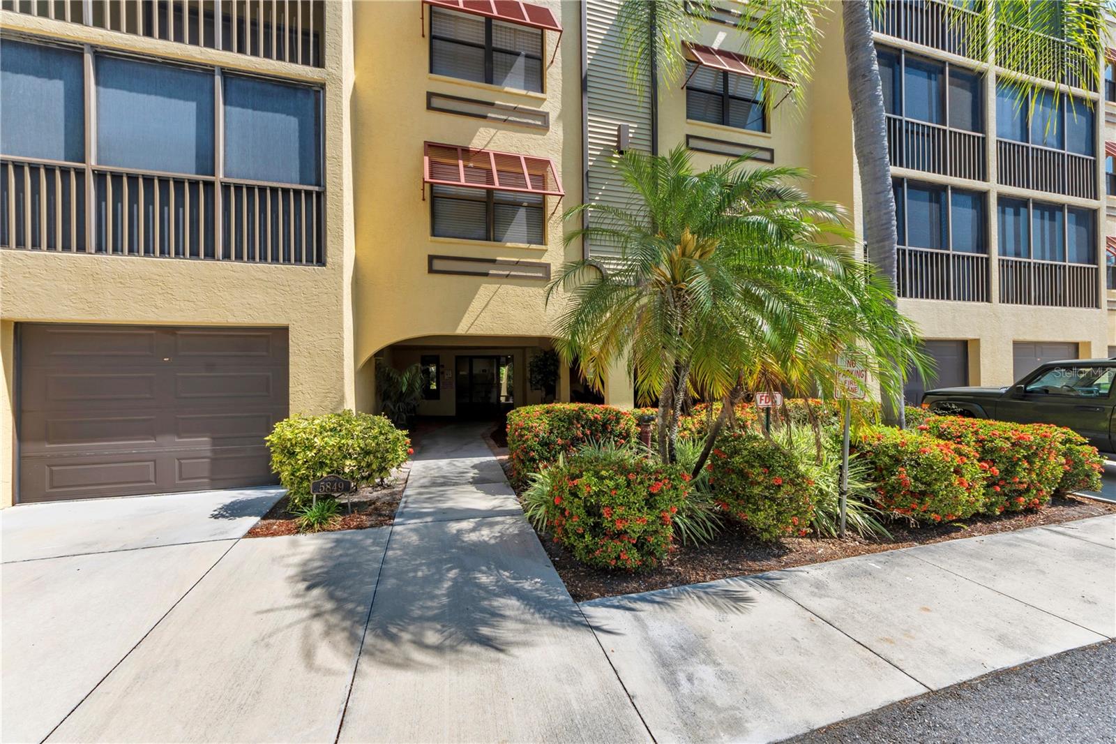5849 PARK ST N #202, ST PETERSBURG, FL, 33709
