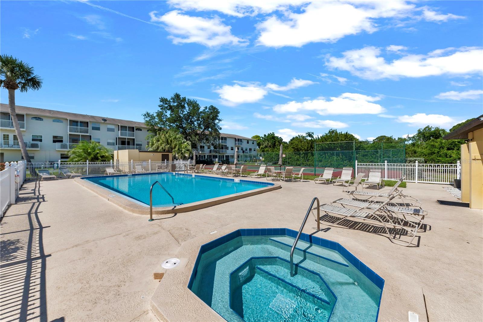 5849 PARK ST N #202, ST PETERSBURG, FL, 33709