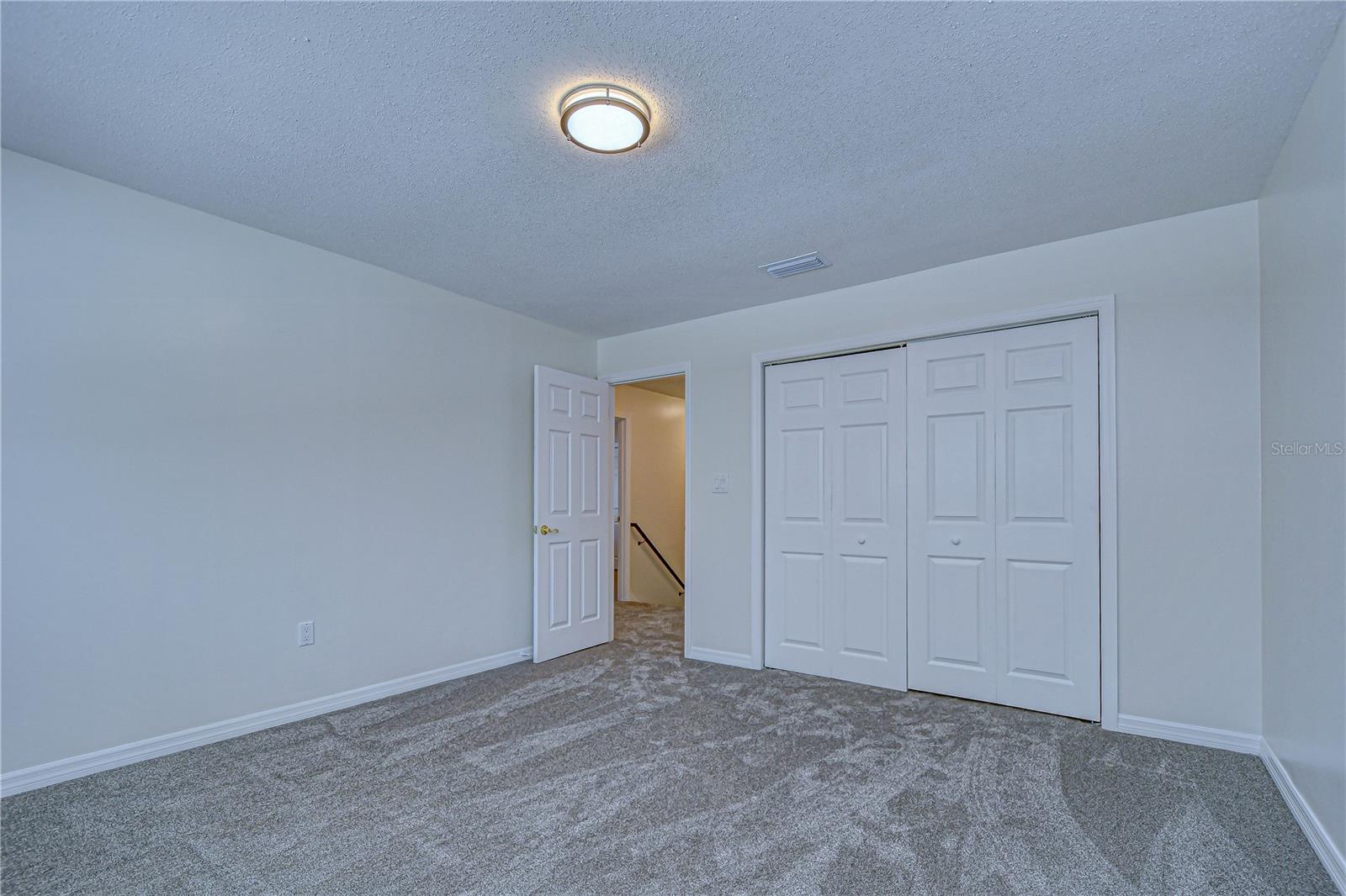 11912 RIVERHILLS DR, TAMPA, FL, 33617