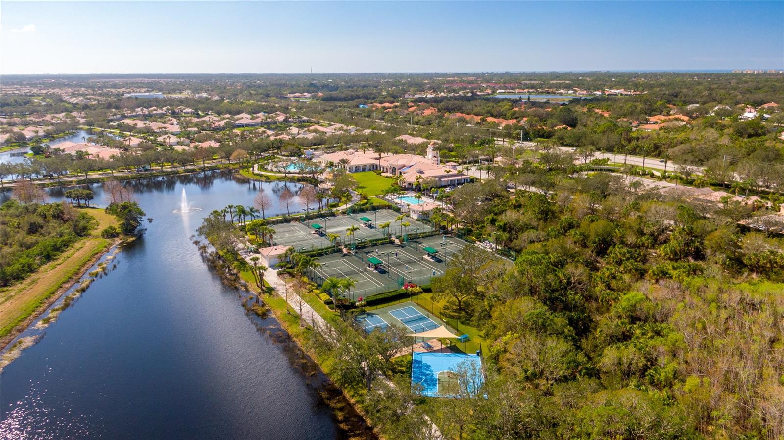 7520 ANDORA DR, SARASOTA, FL, 34238