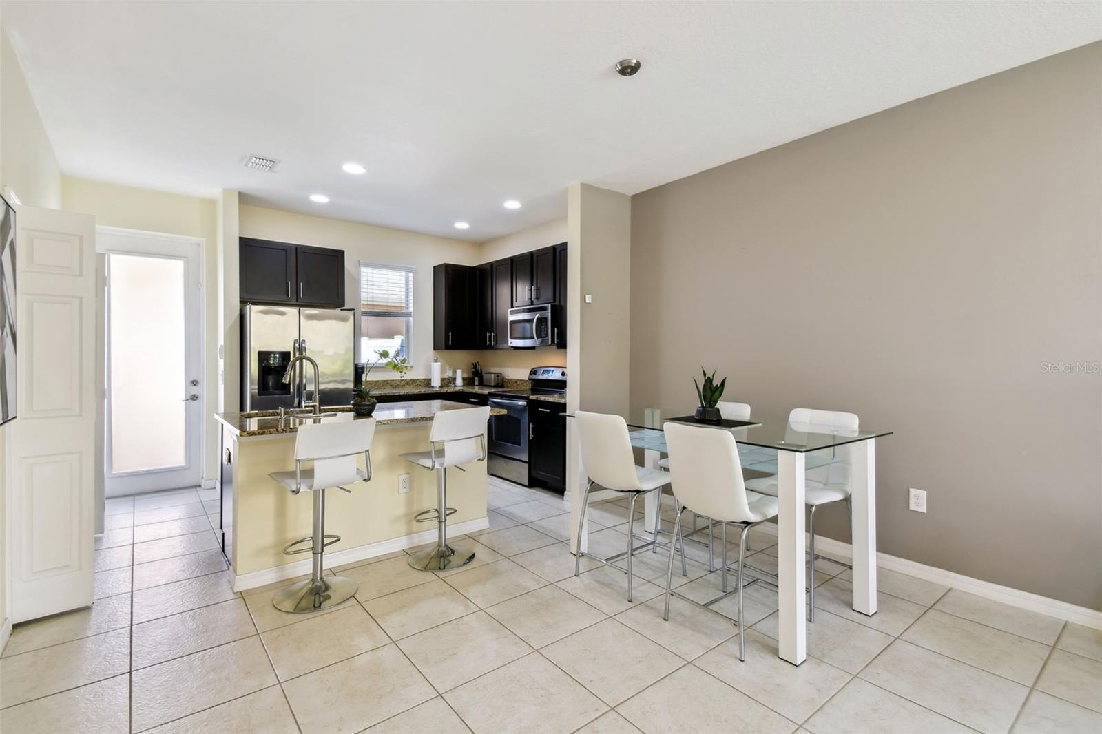 14090 AVENUE OF THE GROVES, WINTER GARDEN, FL, 34787