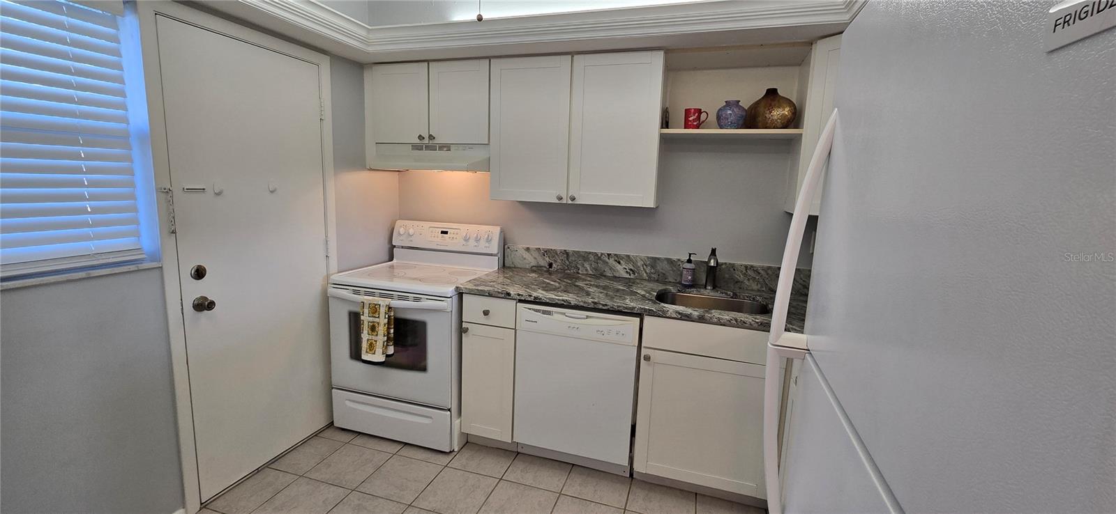 245 CENTER RD #104, VENICE, FL, 34285