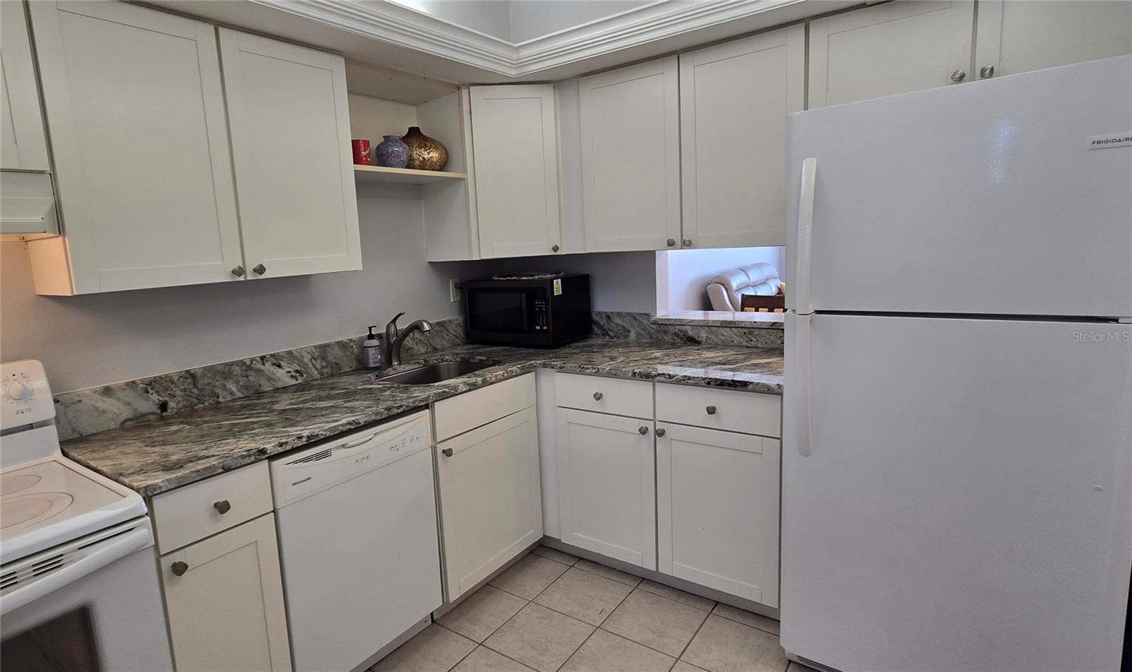 245 CENTER RD #104, VENICE, FL, 34285