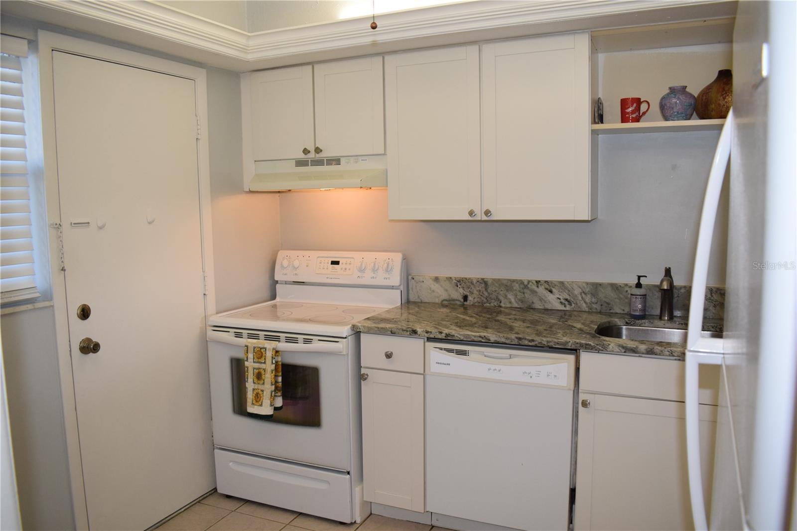 245 CENTER RD #104, VENICE, FL, 34285