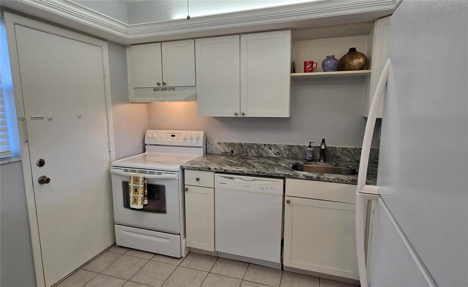 245 CENTER RD #104, VENICE, FL, 34285