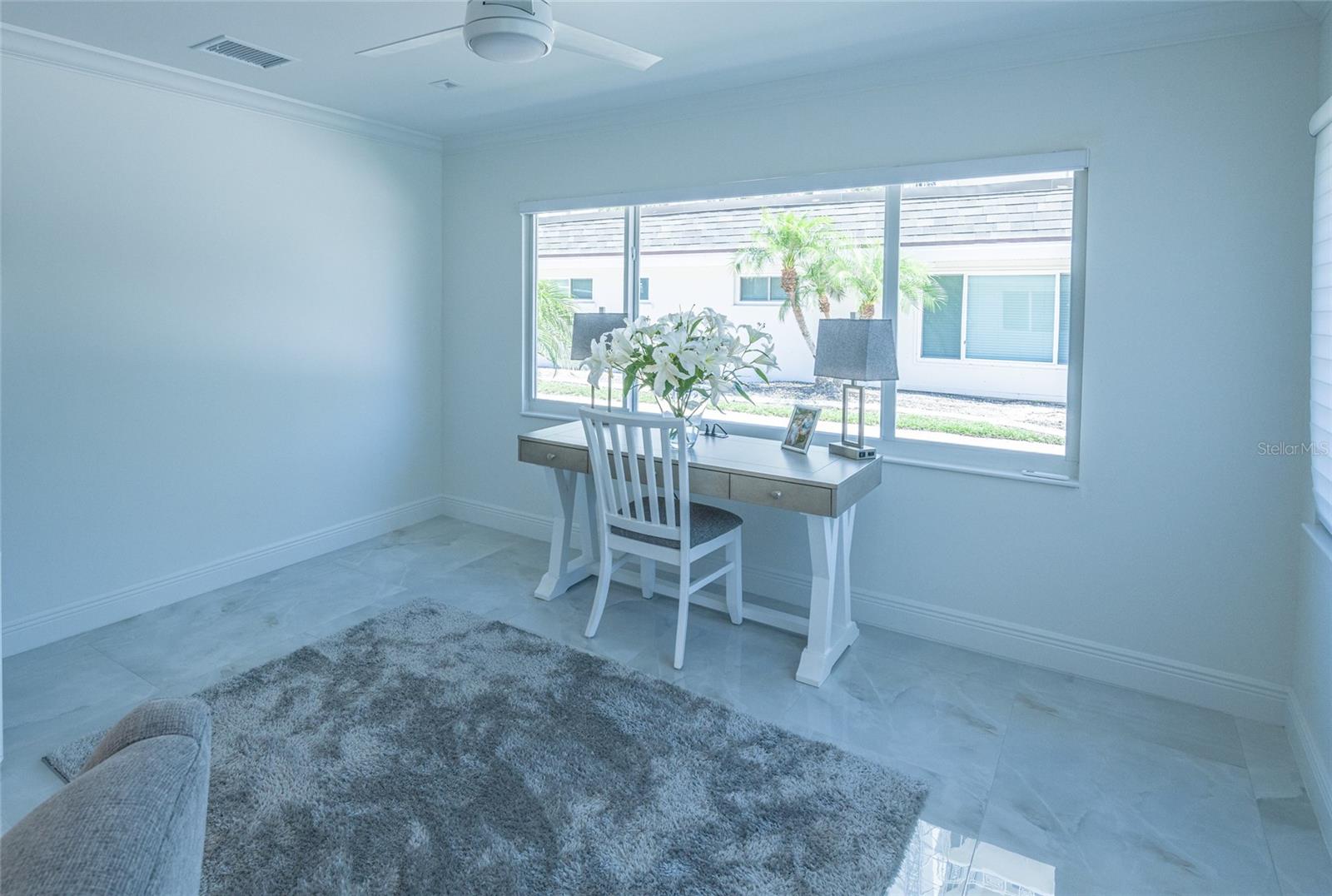 1900 BENJAMIN FRANKLIN DR #V11, SARASOTA, FL, 34236