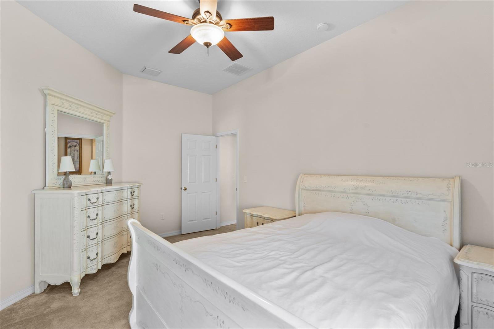8434 WESTERLAND DR, LAND O LAKES, FL, 34637