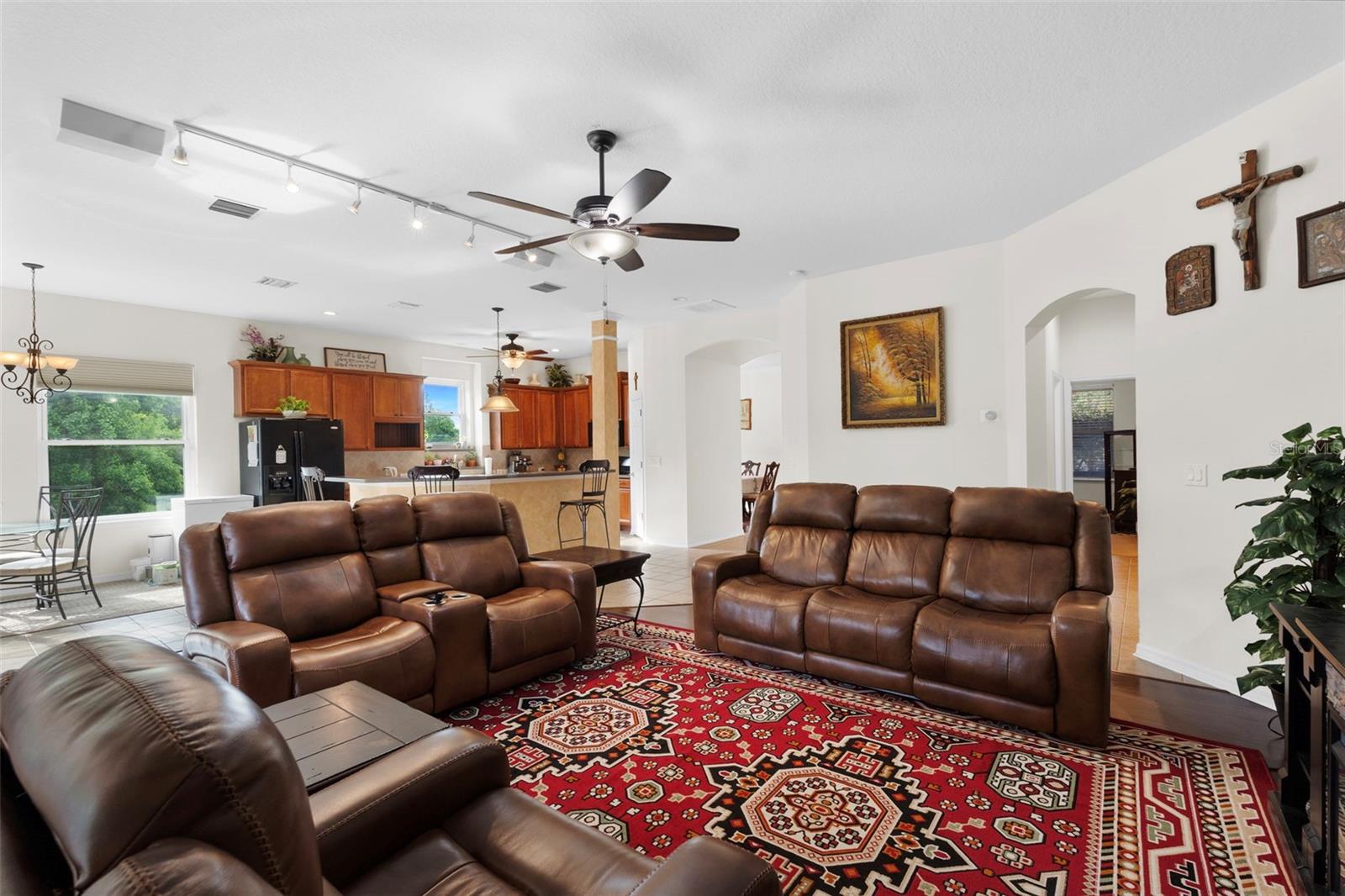 8434 WESTERLAND DR, LAND O LAKES, FL, 34637