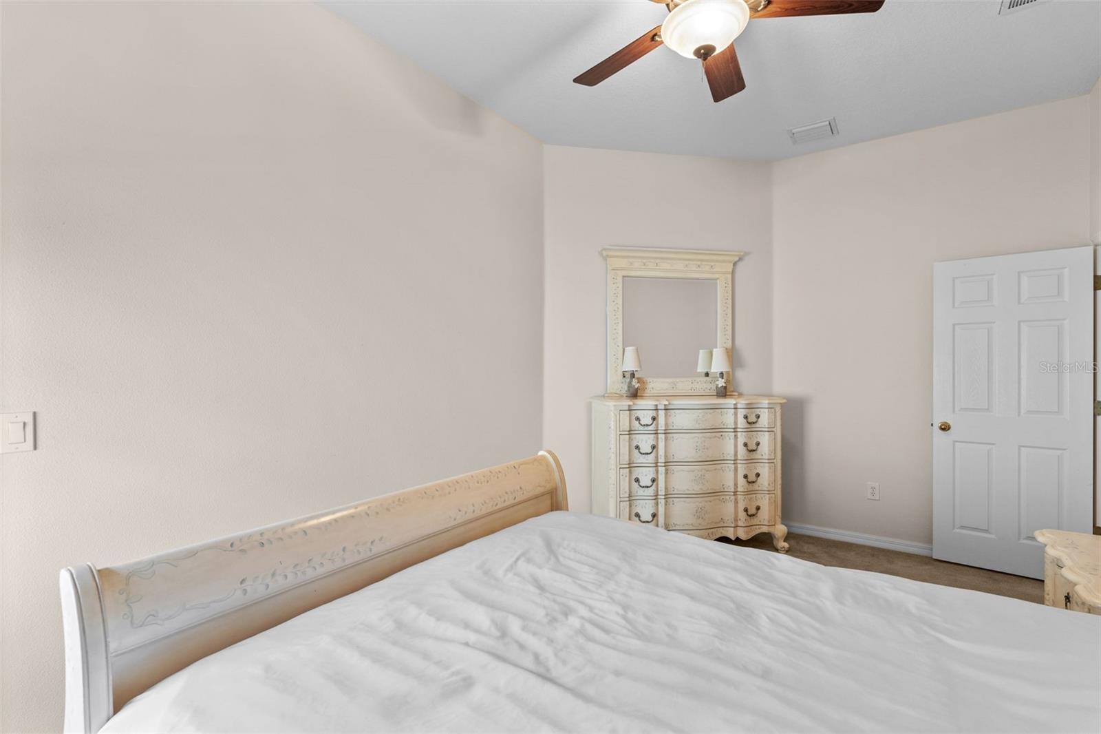 8434 WESTERLAND DR, LAND O LAKES, FL, 34637