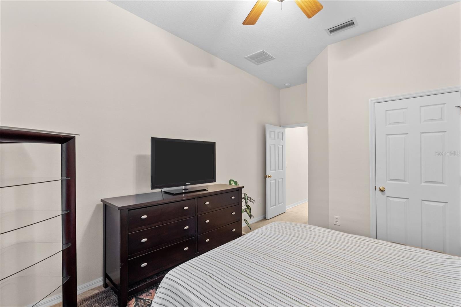 8434 WESTERLAND DR, LAND O LAKES, FL, 34637