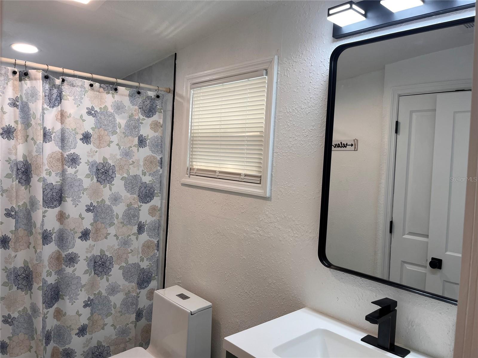2506 E 12TH AVE, TAMPA, FL, 33605