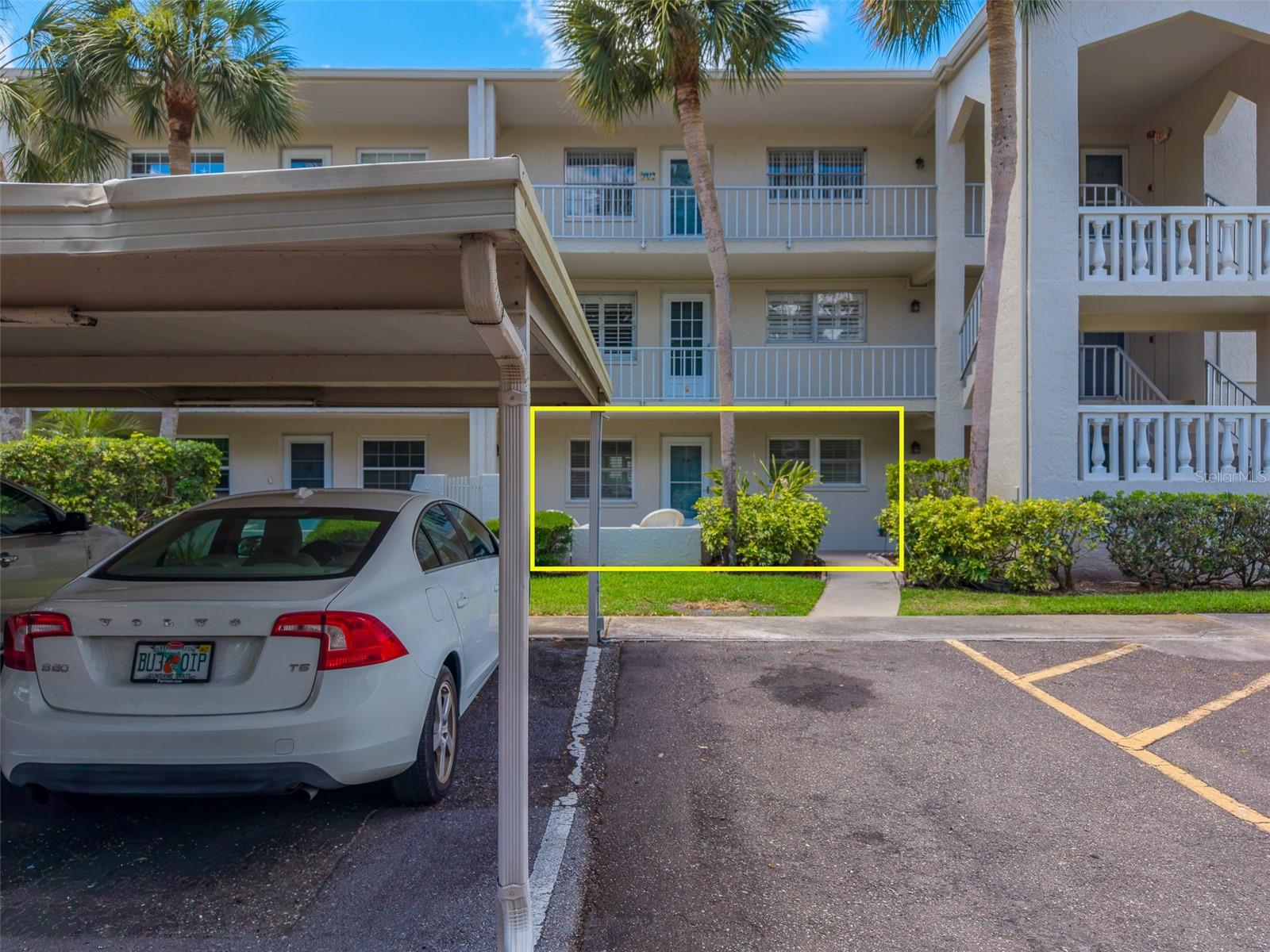 946 VIRGINIA ST #107, DUNEDIN, FL, 34698