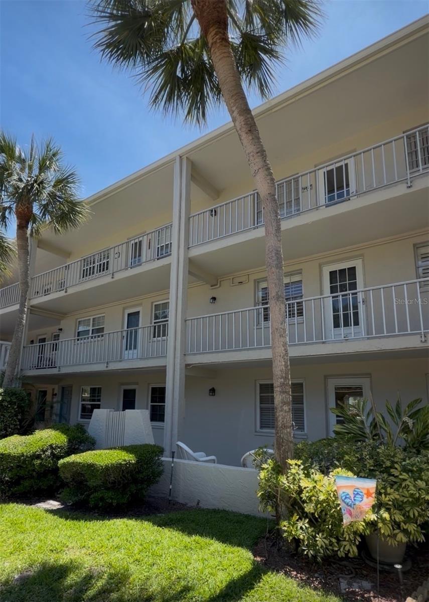 946 VIRGINIA ST #107, DUNEDIN, FL, 34698