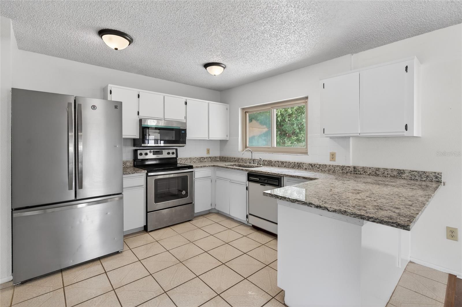 329 OAK TRACK DR, OCALA, FL, 34472