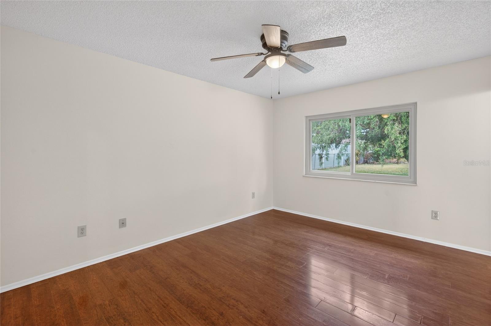 329 OAK TRACK DR, OCALA, FL, 34472
