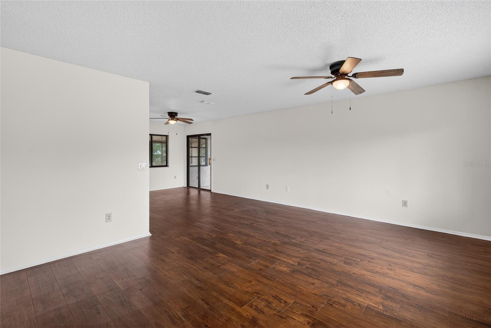 329 OAK TRACK DR, OCALA, FL, 34472