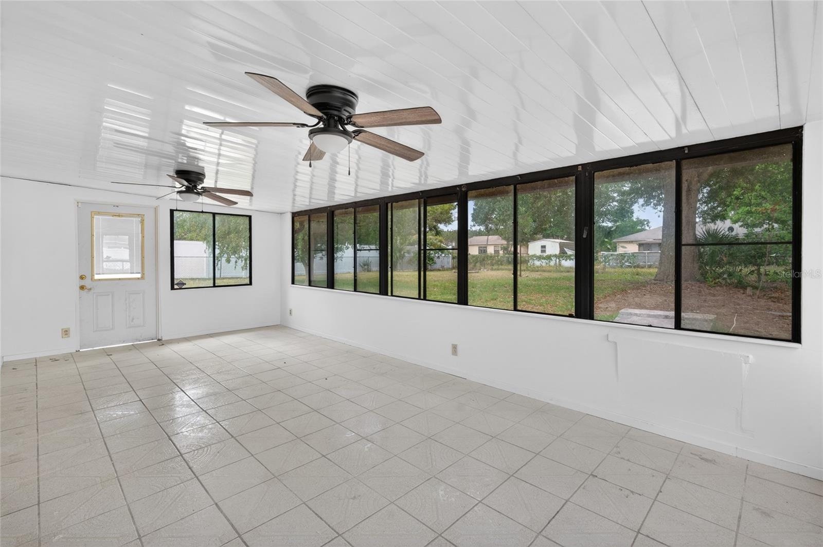 329 OAK TRACK DR, OCALA, FL, 34472
