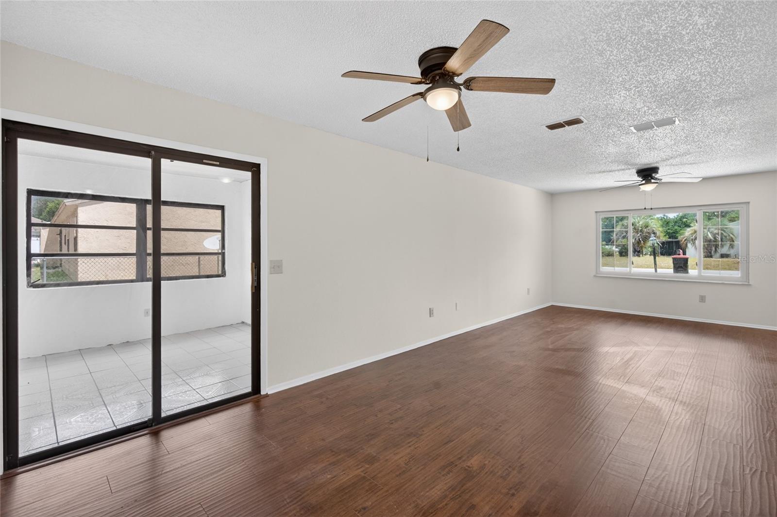 329 OAK TRACK DR, OCALA, FL, 34472