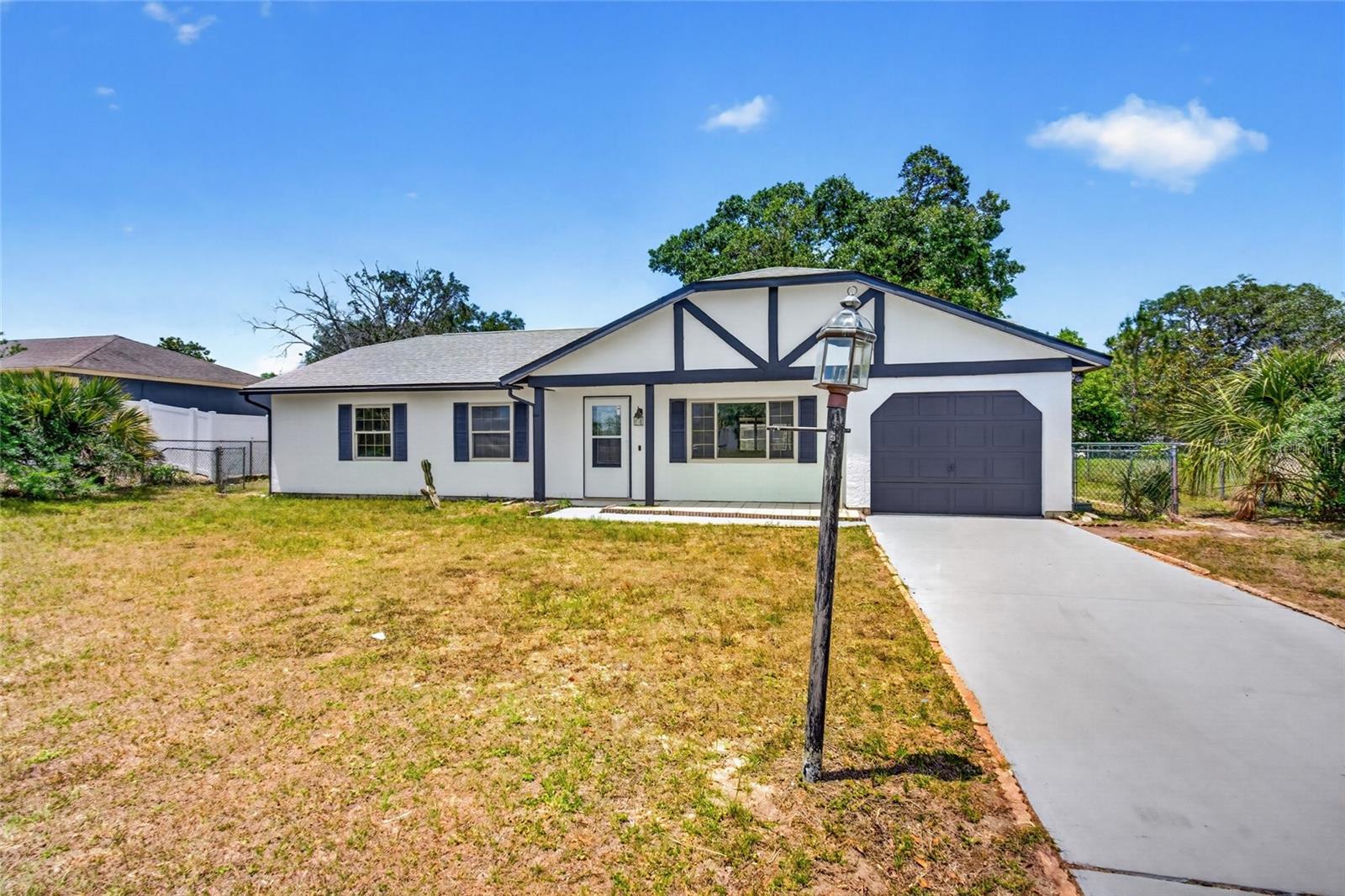 329 OAK TRACK DR, OCALA, FL, 34472