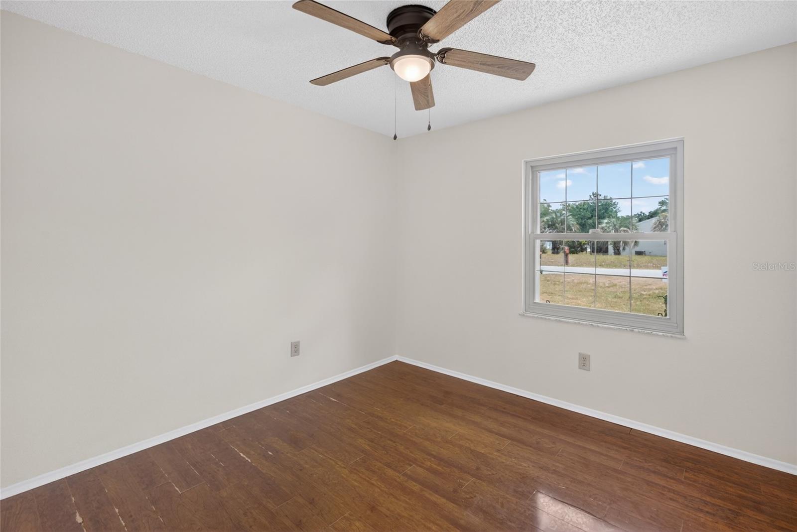 329 OAK TRACK DR, OCALA, FL, 34472