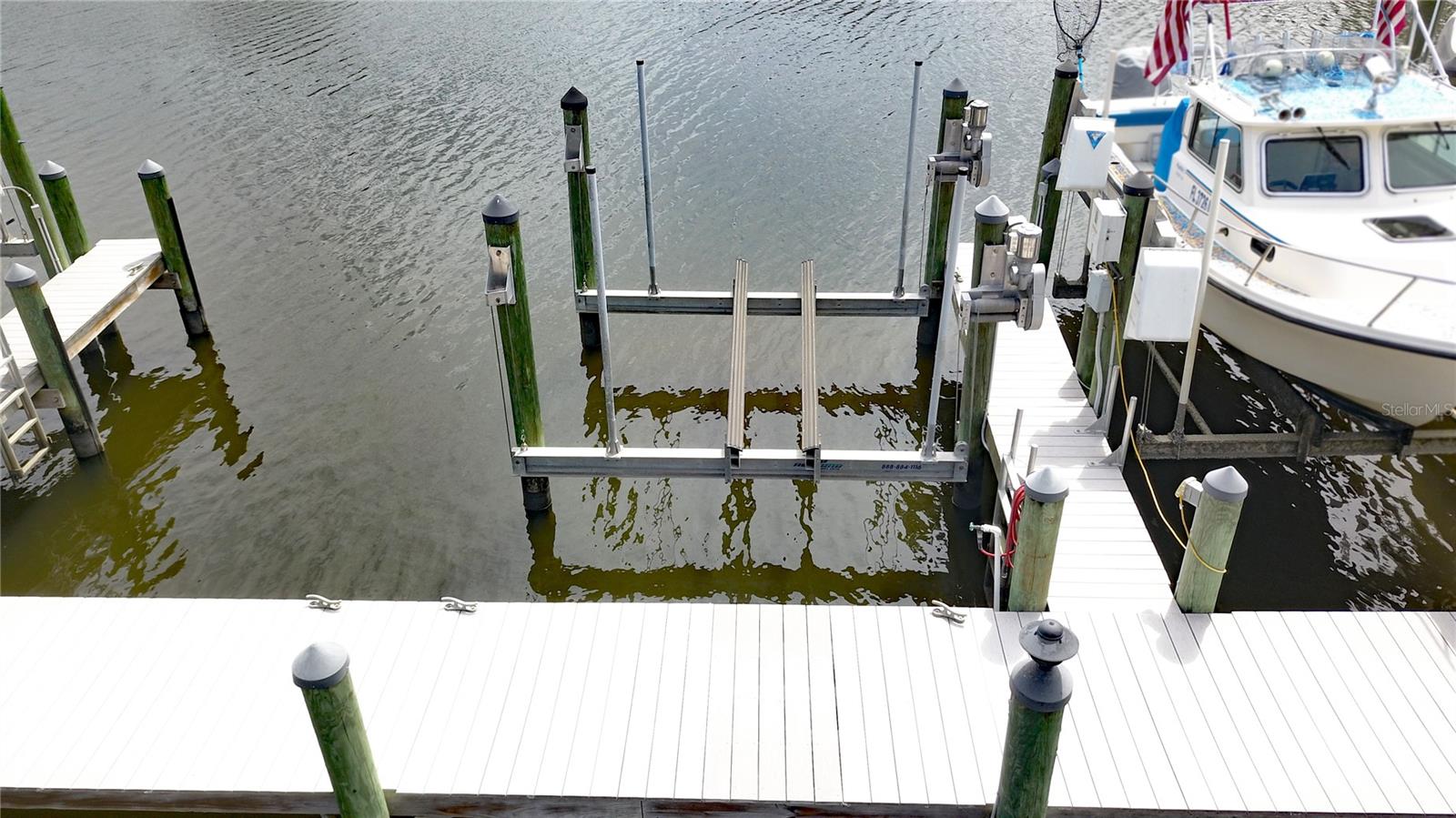 11040 W COVE HARBOR DR, CRYSTAL RIVER, FL, 34428