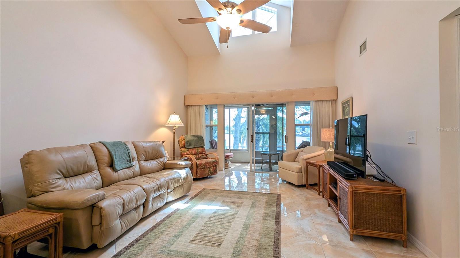 11040 W COVE HARBOR DR, CRYSTAL RIVER, FL, 34428