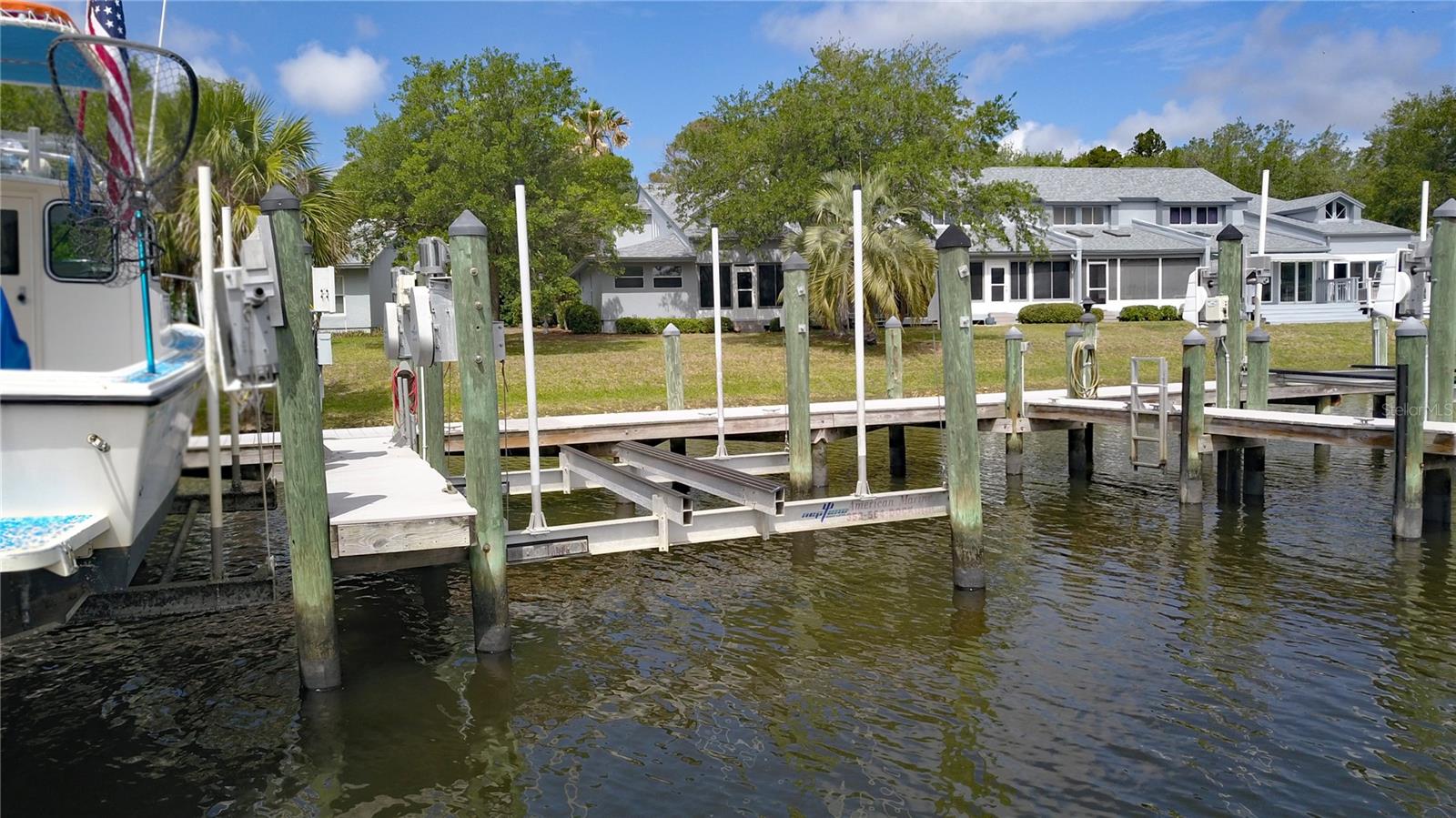 11040 W COVE HARBOR DR, CRYSTAL RIVER, FL, 34428