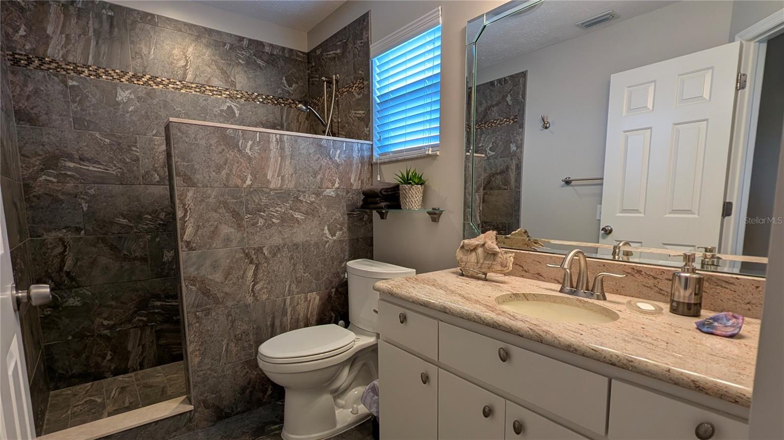 11040 W COVE HARBOR DR, CRYSTAL RIVER, FL, 34428