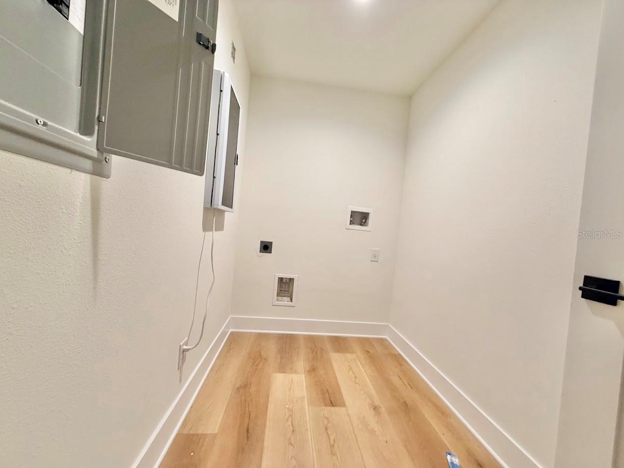 709 GARDEN WEST TER, WINTER GARDEN, FL, 34787