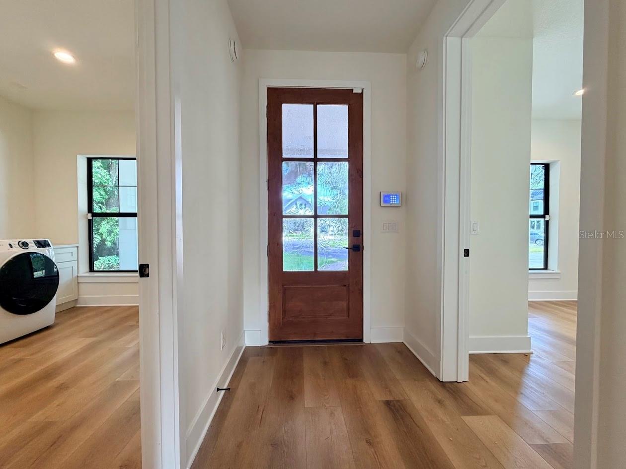 709 GARDEN WEST TER, WINTER GARDEN, FL, 34787