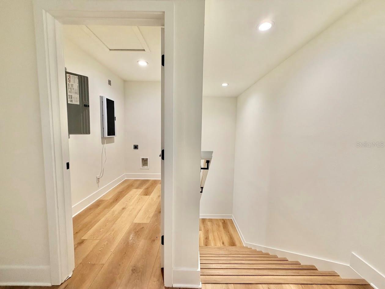 709 GARDEN WEST TER, WINTER GARDEN, FL, 34787