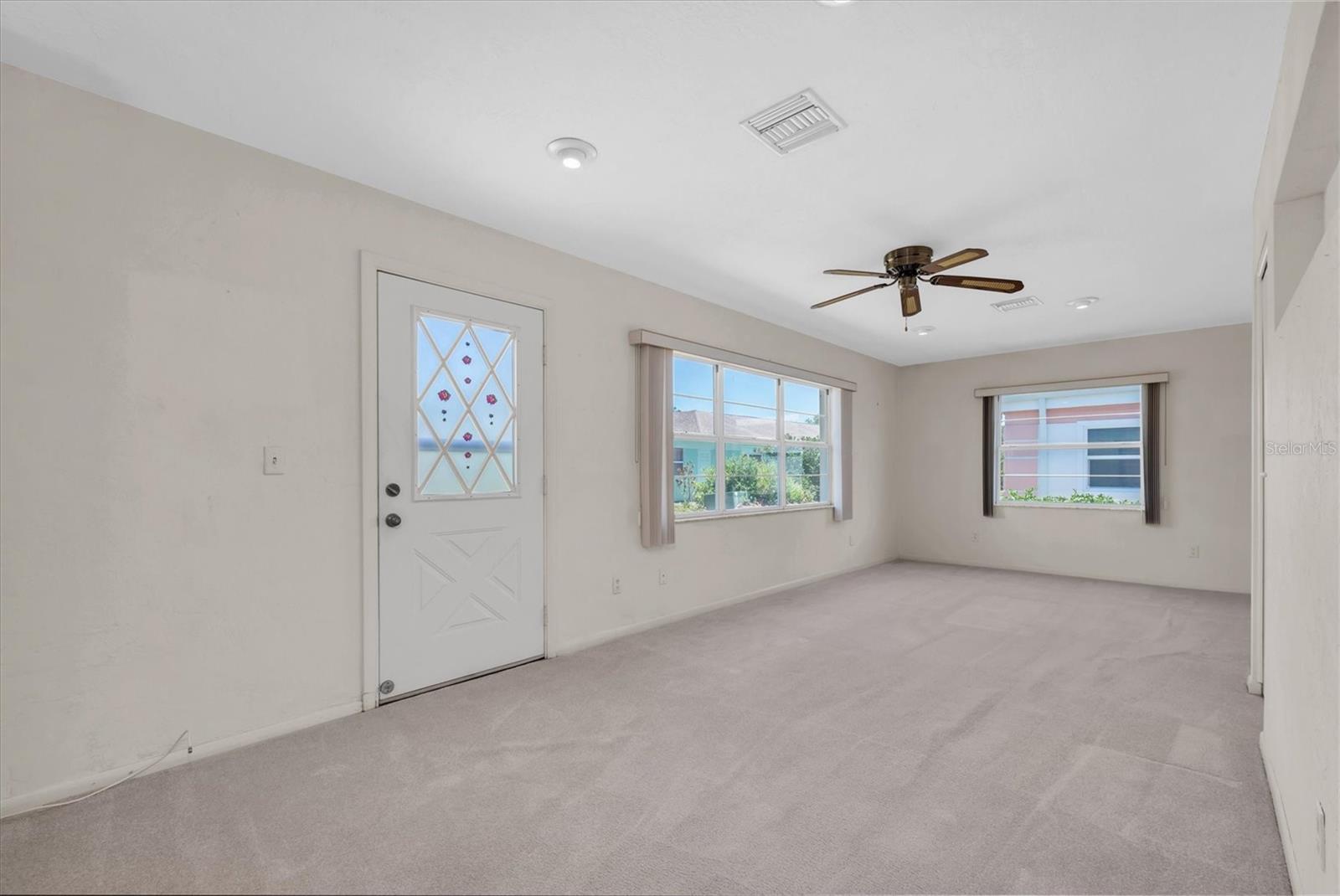 8241 BRENTWOOD RD #8241, SEMINOLE, FL, 33777