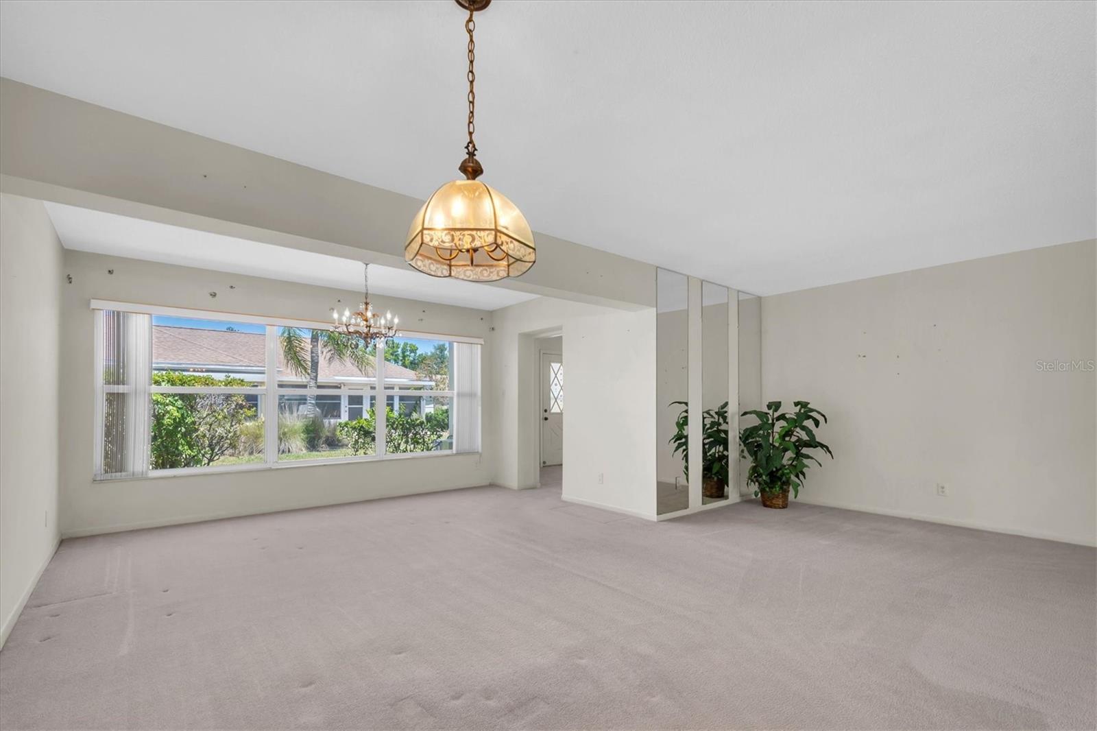 8241 BRENTWOOD RD #8241, SEMINOLE, FL, 33777