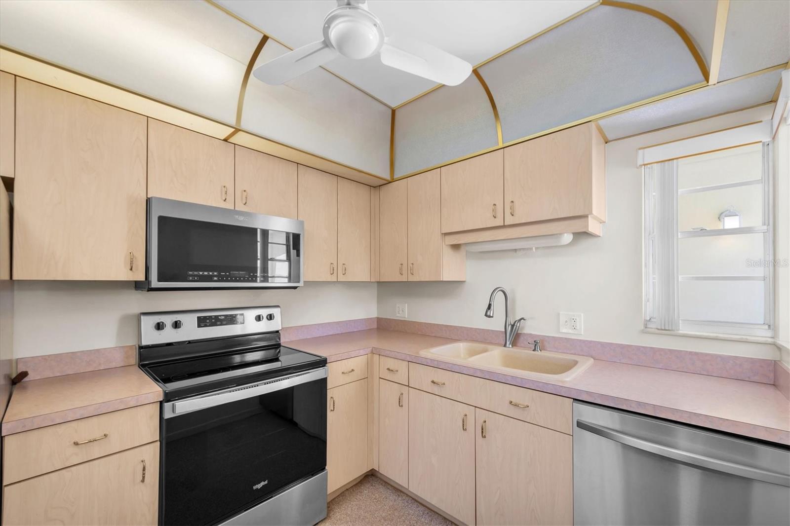8241 BRENTWOOD RD #8241, SEMINOLE, FL, 33777