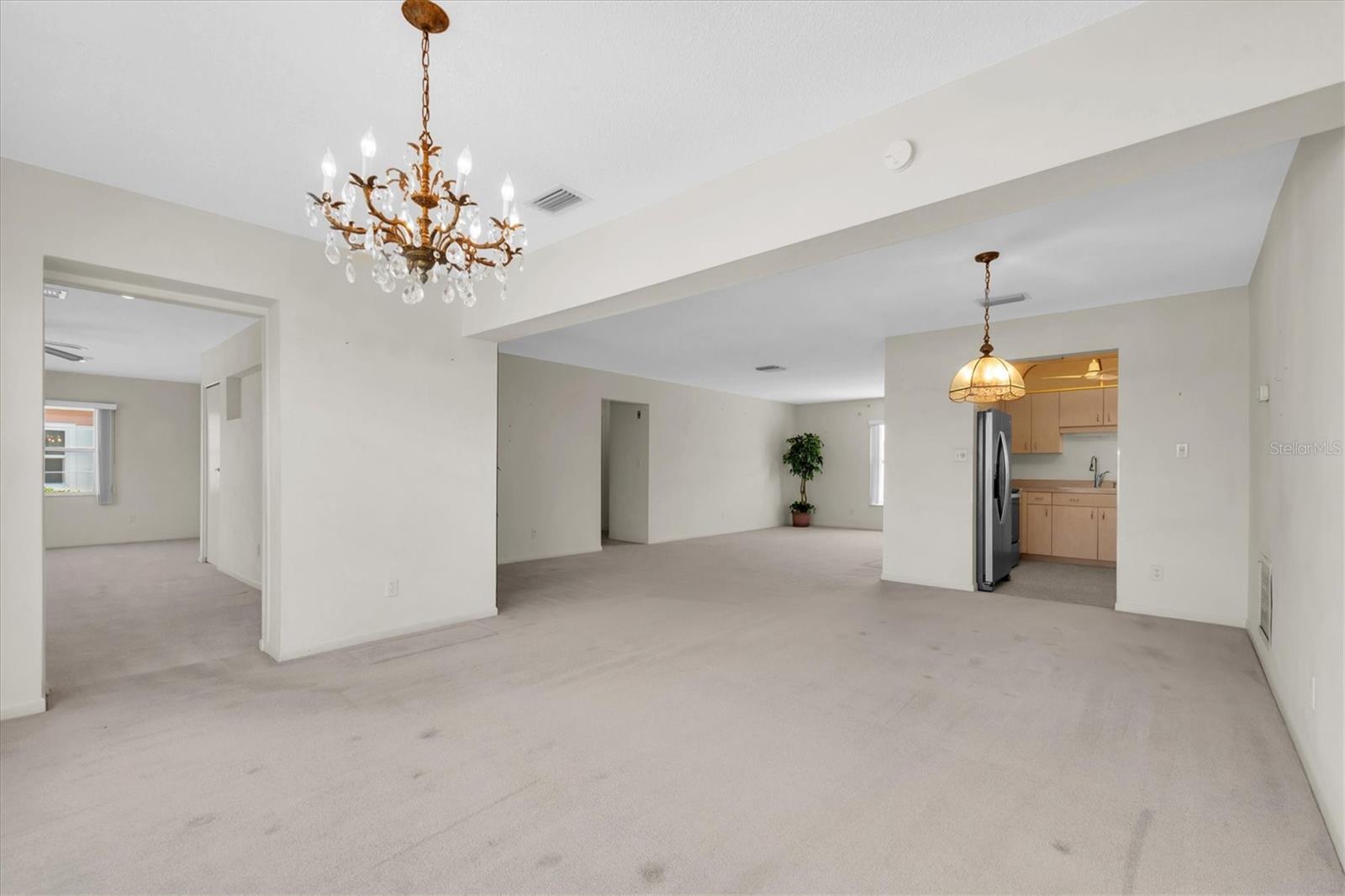 8241 BRENTWOOD RD #8241, SEMINOLE, FL, 33777