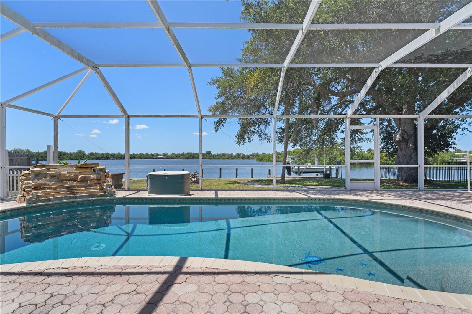 174 SPRING LAKE BLVD NW, PORT CHARLOTTE, FL, 33952