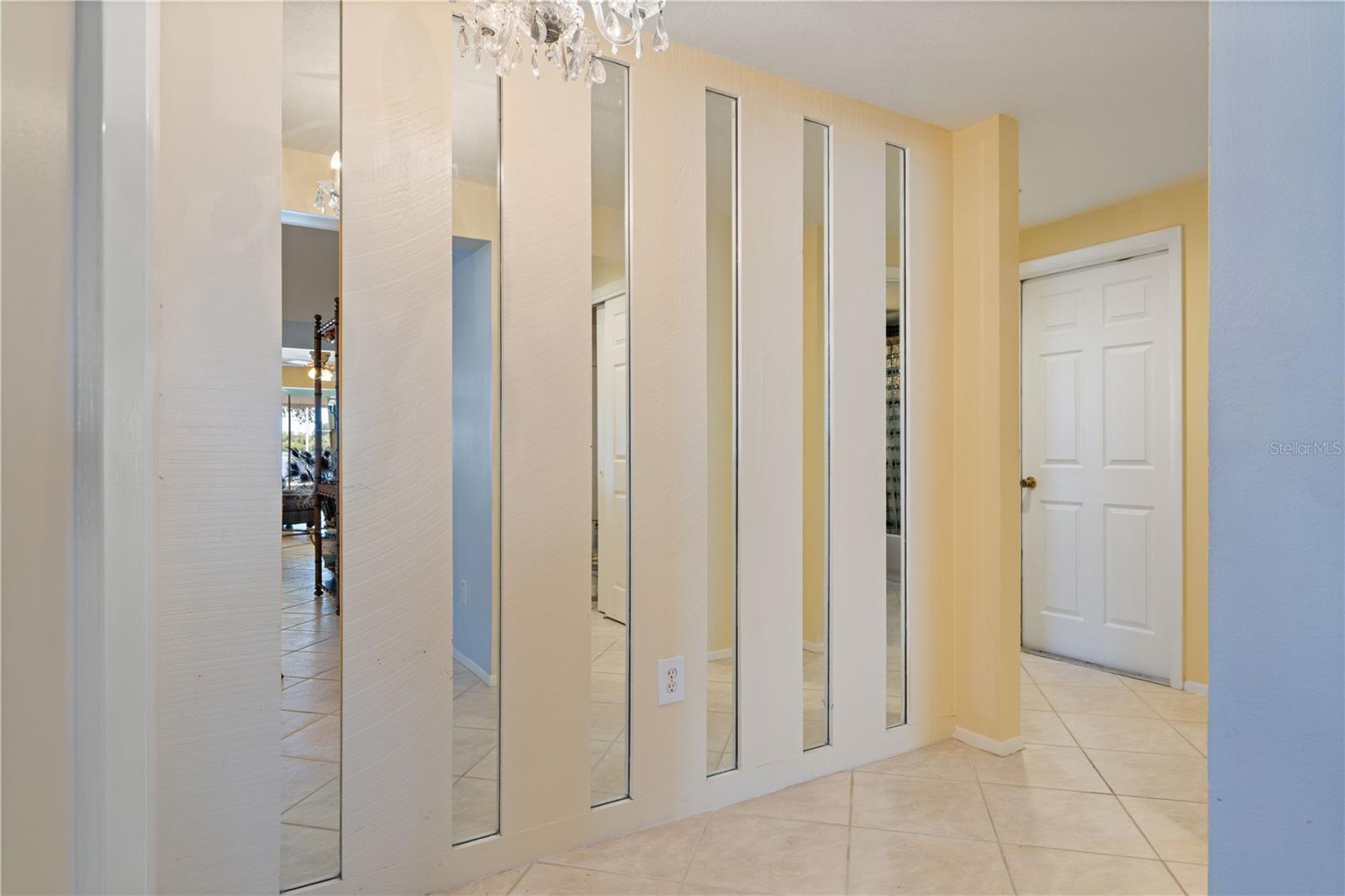 174 SPRING LAKE BLVD NW, PORT CHARLOTTE, FL, 33952