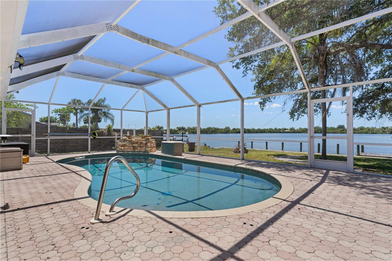 174 SPRING LAKE BLVD NW, PORT CHARLOTTE, FL, 33952