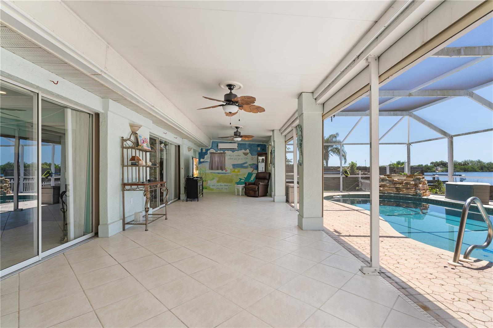 174 SPRING LAKE BLVD NW, PORT CHARLOTTE, FL, 33952