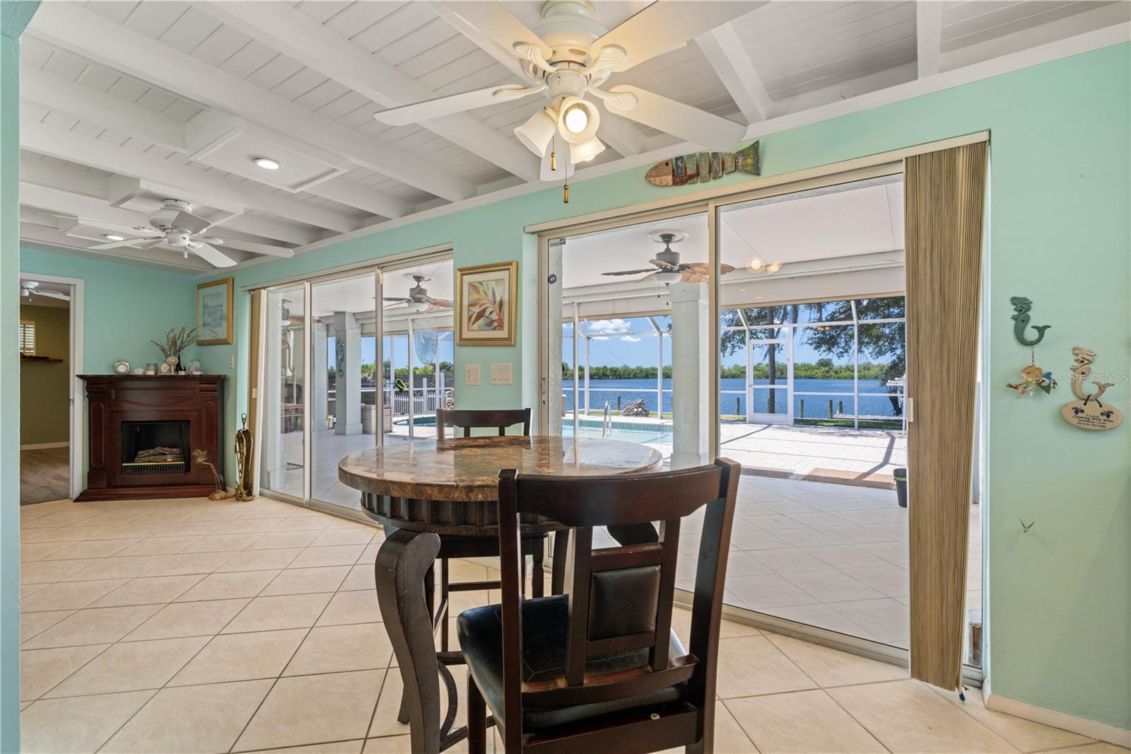 174 SPRING LAKE BLVD NW, PORT CHARLOTTE, FL, 33952