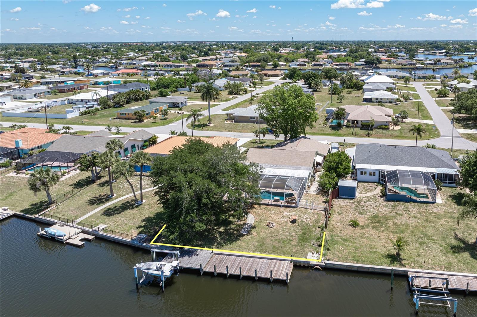 174 SPRING LAKE BLVD NW, PORT CHARLOTTE, FL, 33952
