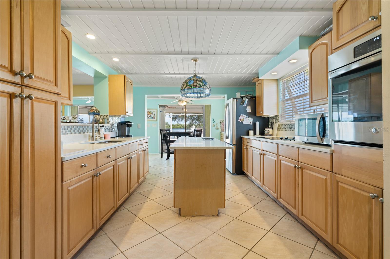 174 SPRING LAKE BLVD NW, PORT CHARLOTTE, FL, 33952