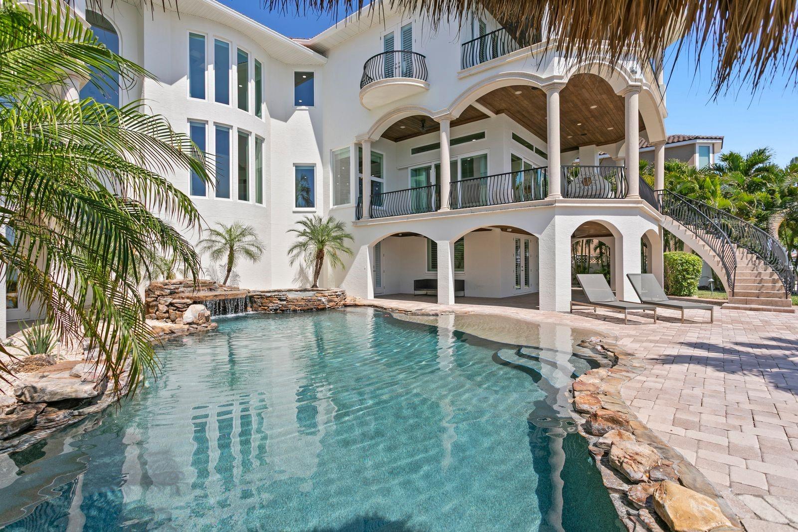 611 1ST AVE S, TIERRA VERDE, FL, 33715