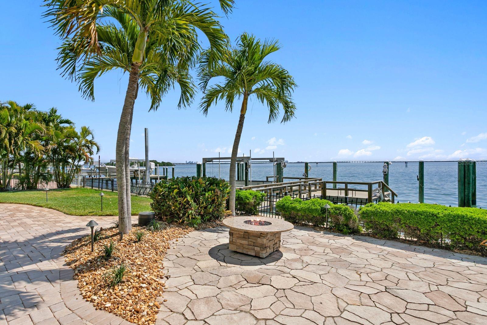 611 1ST AVE S, TIERRA VERDE, FL, 33715